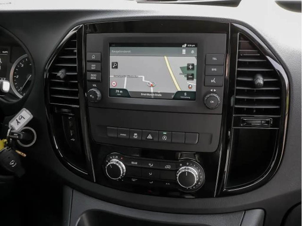 Mercedes-Benz Marco Polo