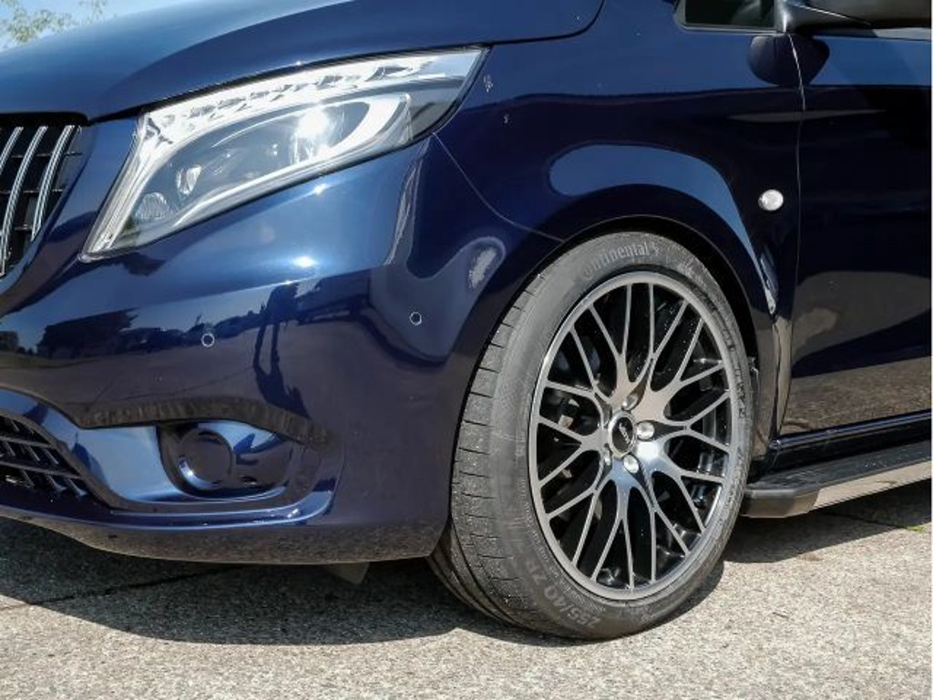 Mercedes-Benz Marco Polo