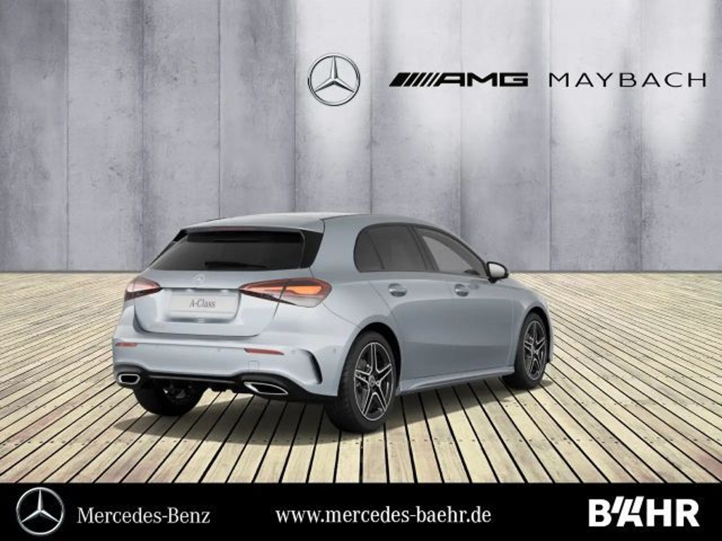 Mercedes-Benz A-Klasse A 200 AMG Line A 200 d