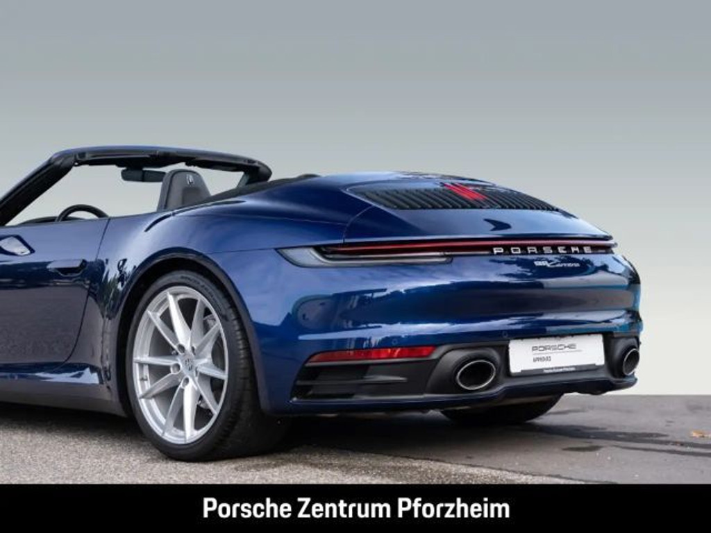 Porsche 992