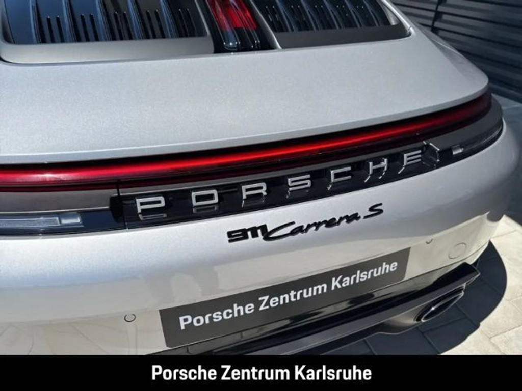 Porsche 992