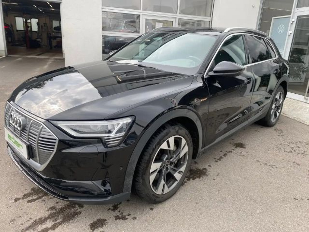 Audi e-tron Quattro Business 50