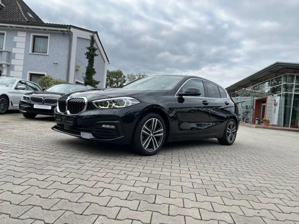 BMW 1 Serie 116 Advantage pakket Sedan 116d