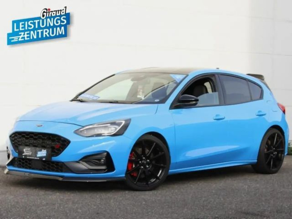 Ford Focus EcoBoost ST Line
