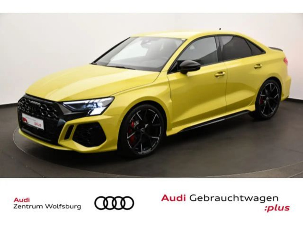 Audi RS3 Sedan Quattro S-Tronic