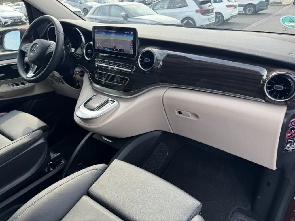 Mercedes-Benz Marco Polo