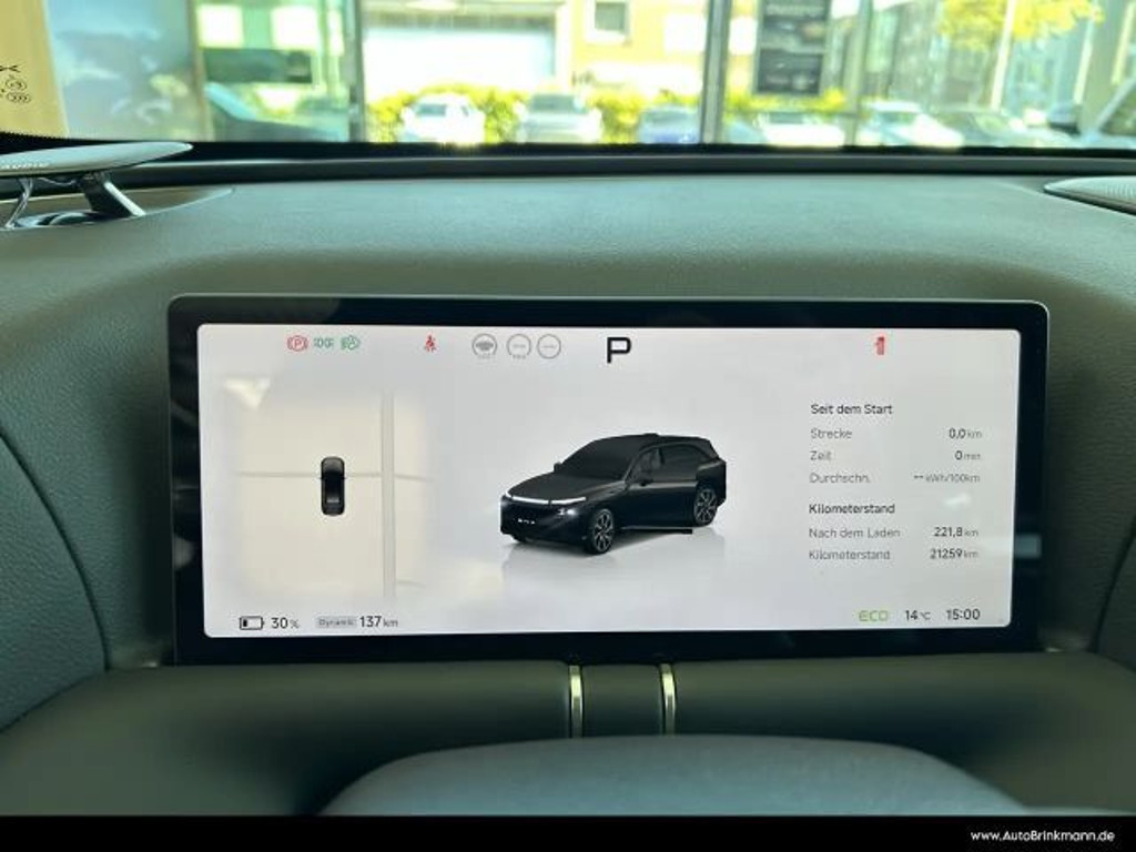 Xpeng G9