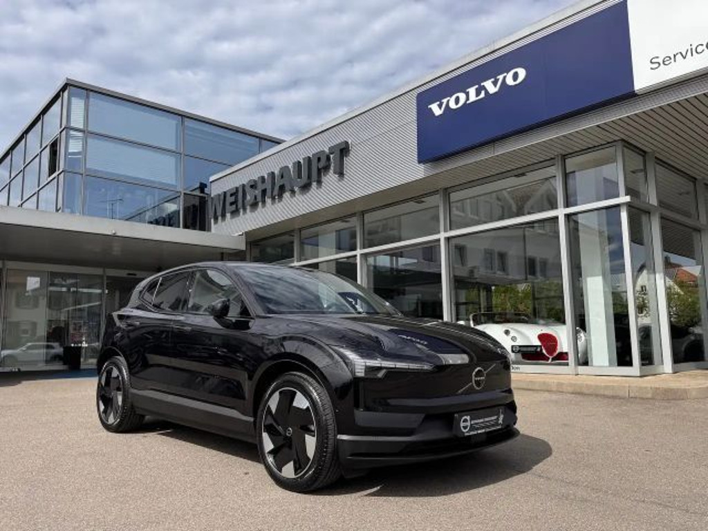 Volvo EX30 Twin motor Ultra