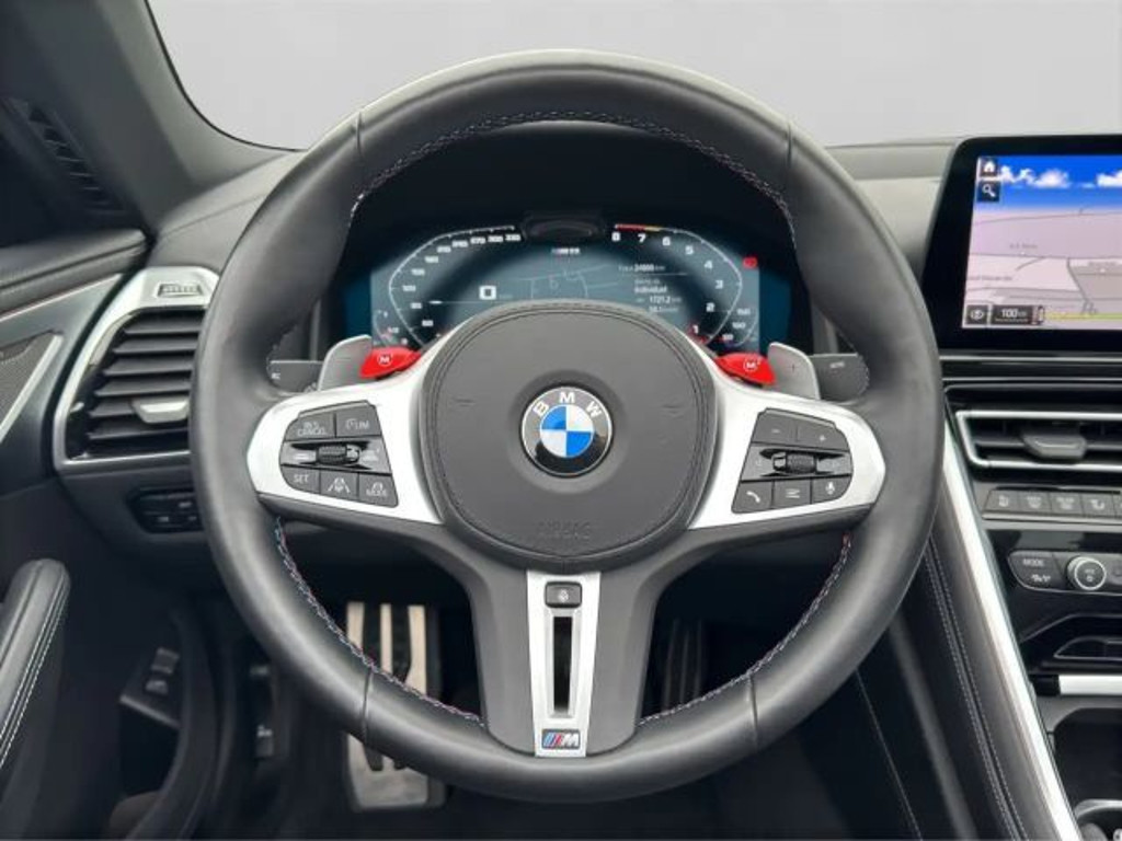 BMW M8