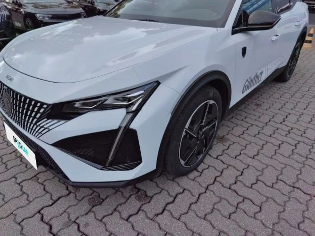 Peugeot 408