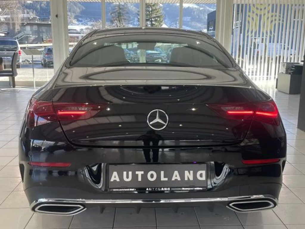 Mercedes-Benz CLA-Klasse CLA 200 AMG Line Coupé