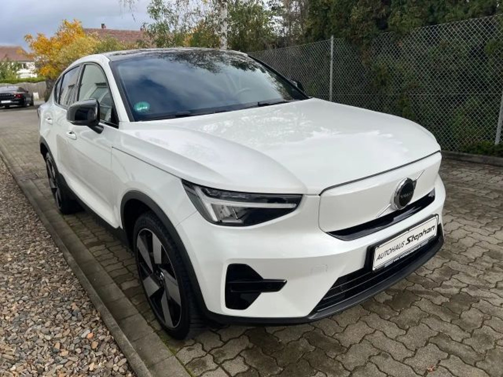 Volvo C40 AWD Twin Engine Recharge Core