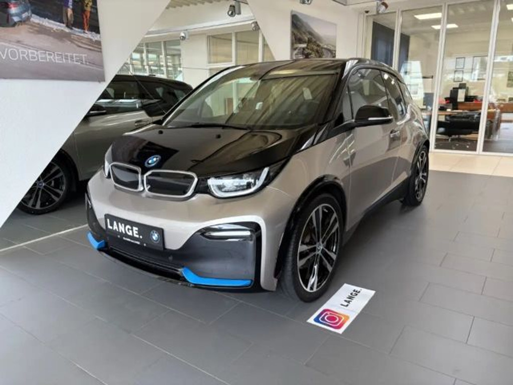 BMW i3 Sedan S