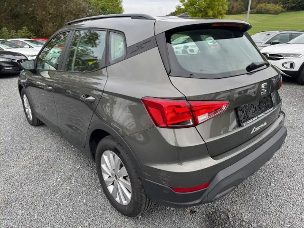 Seat Arona