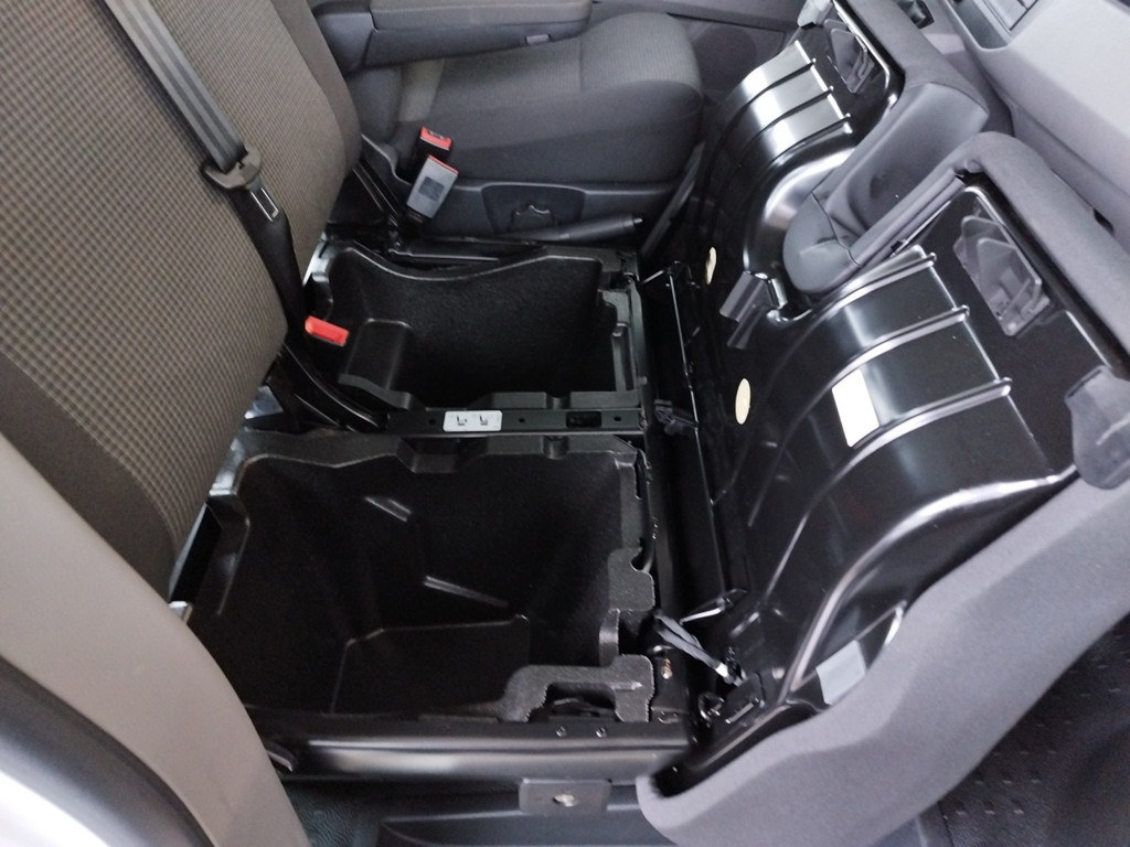 Volkswagen Transporter Kombi TDI