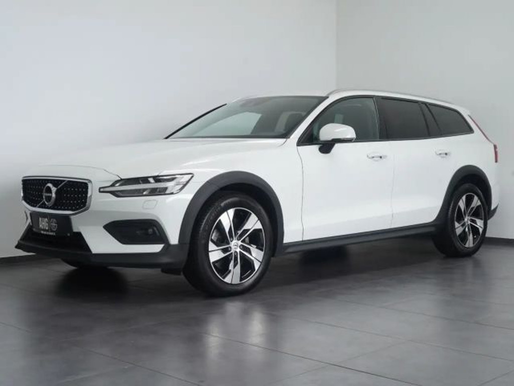 Volvo V60 Cross Country AWD
