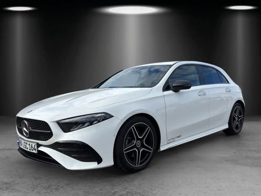 Mercedes-Benz A-Klasse A 180 AMG Line A 180 d Hatchback