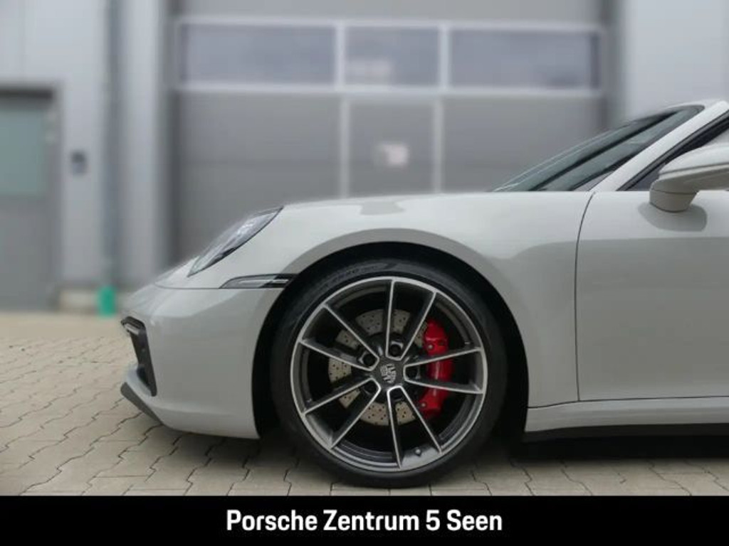 Porsche 992