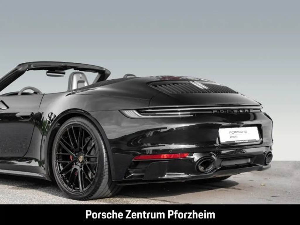 Porsche 992