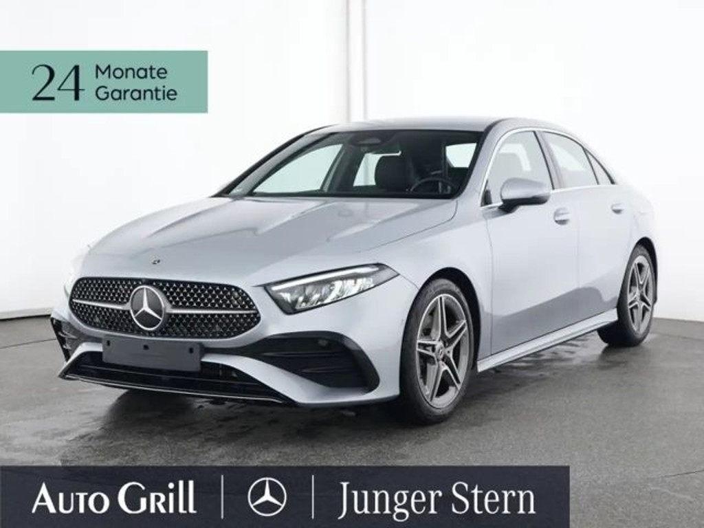Mercedes-Benz A-Klasse A 180 AMG Line