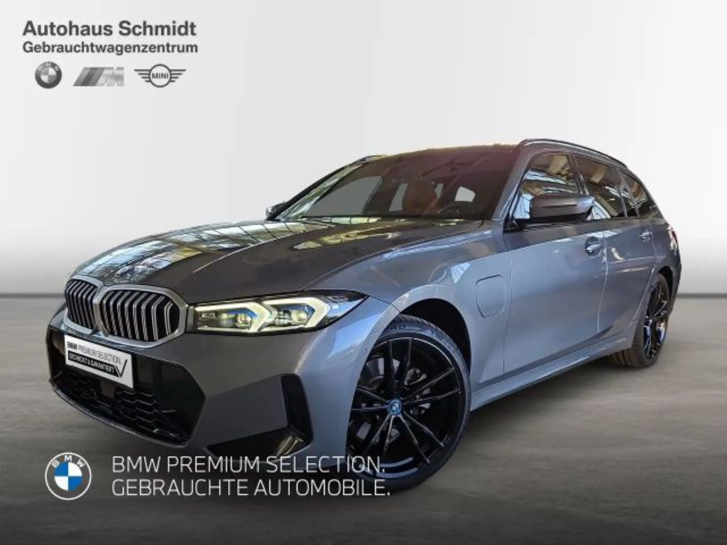 BMW 3 Serie 330 M-Sport xDrive Touring 330e