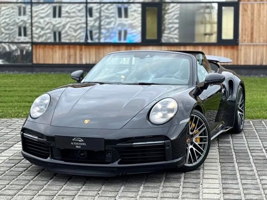 Porsche 992