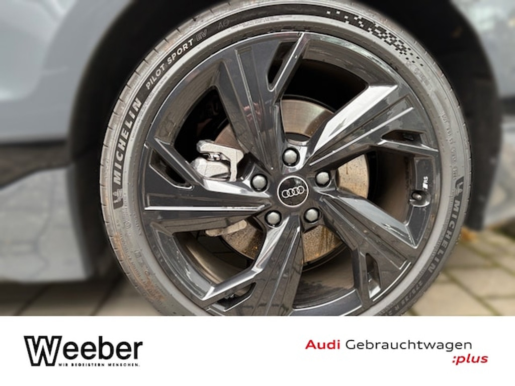 Audi A6 e-tron Avant Performance