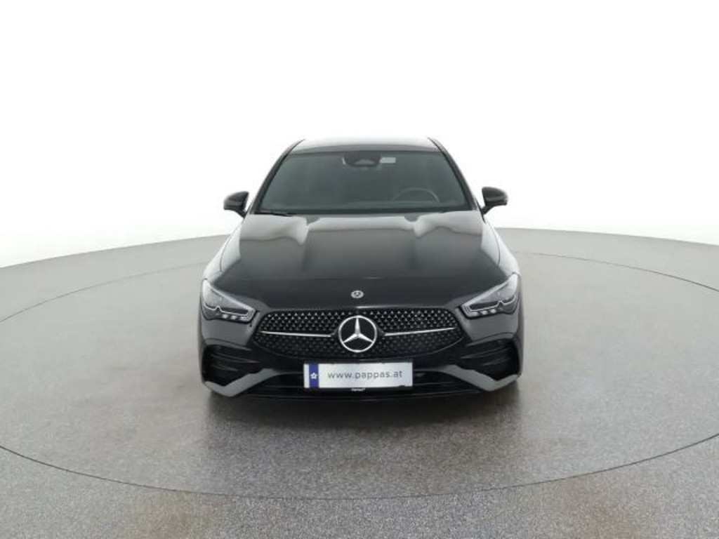 Mercedes-Benz CLA-Klasse CLA 200 AMG Line Coupé Premium CLA 200 d Premium Plus