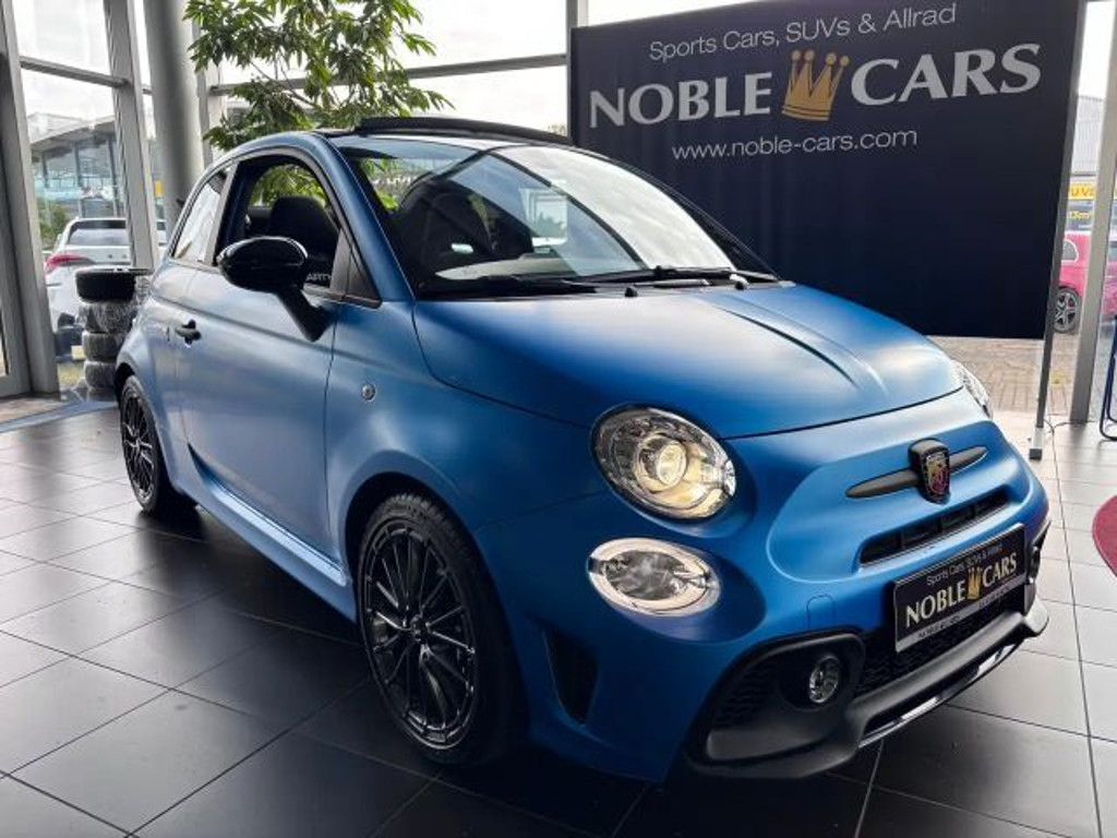 Abarth 695 BEATS NAVI 17"