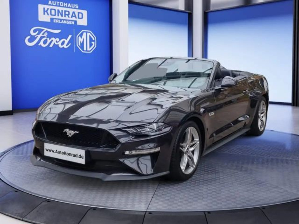 Ford Mustang Convertible GT 5.0 V8