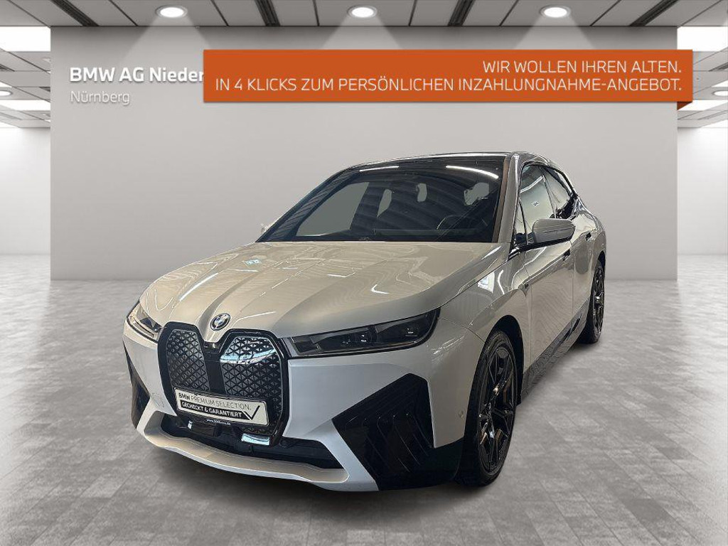 BMW iX