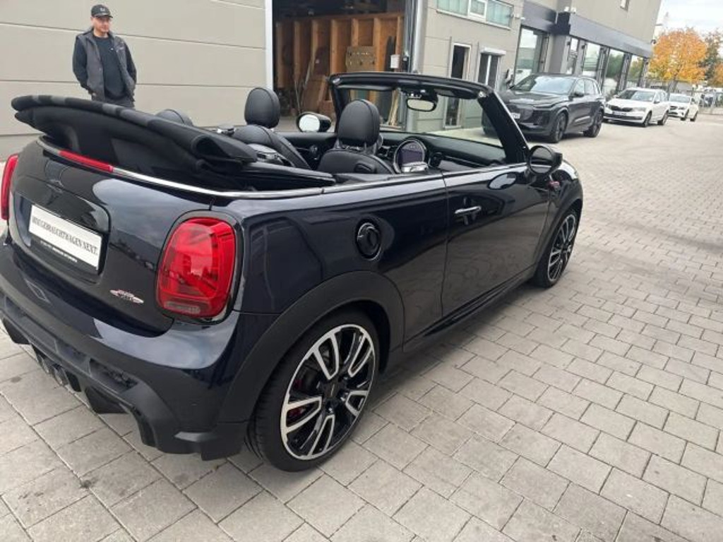 Mini John Cooper Works Cabrio