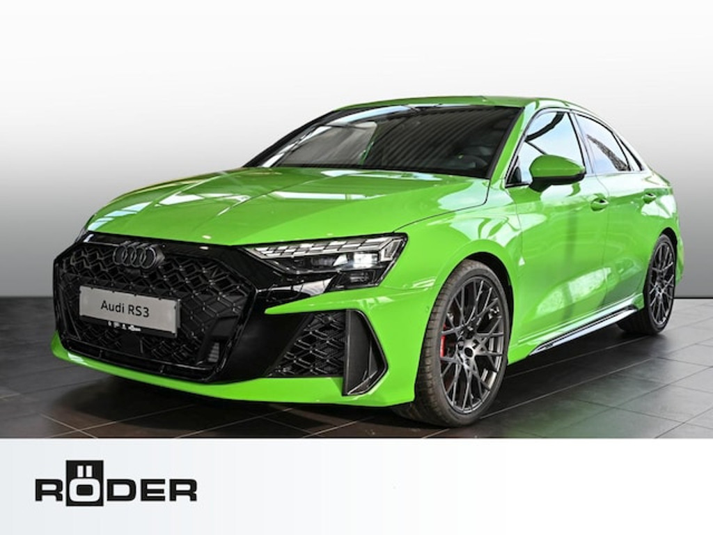 Audi RS3 Sedan Quattro S-Tronic