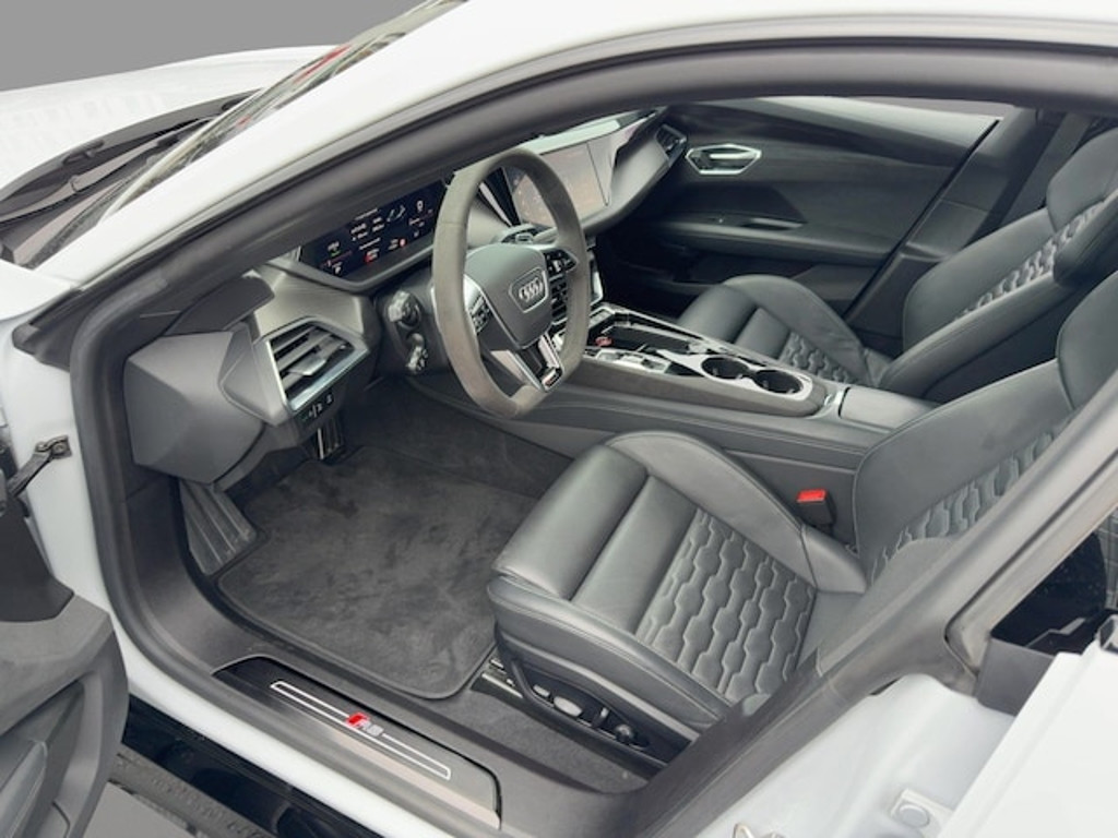 Audi RS e-tron GT