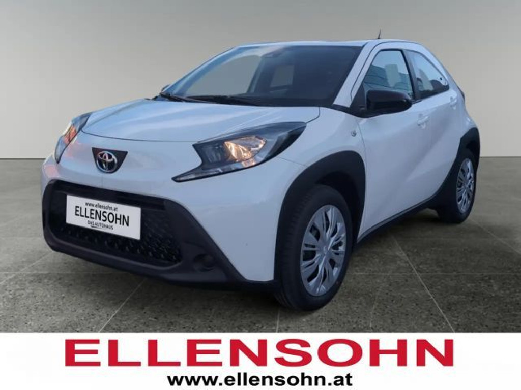 Toyota Aygo X Hatchback Play