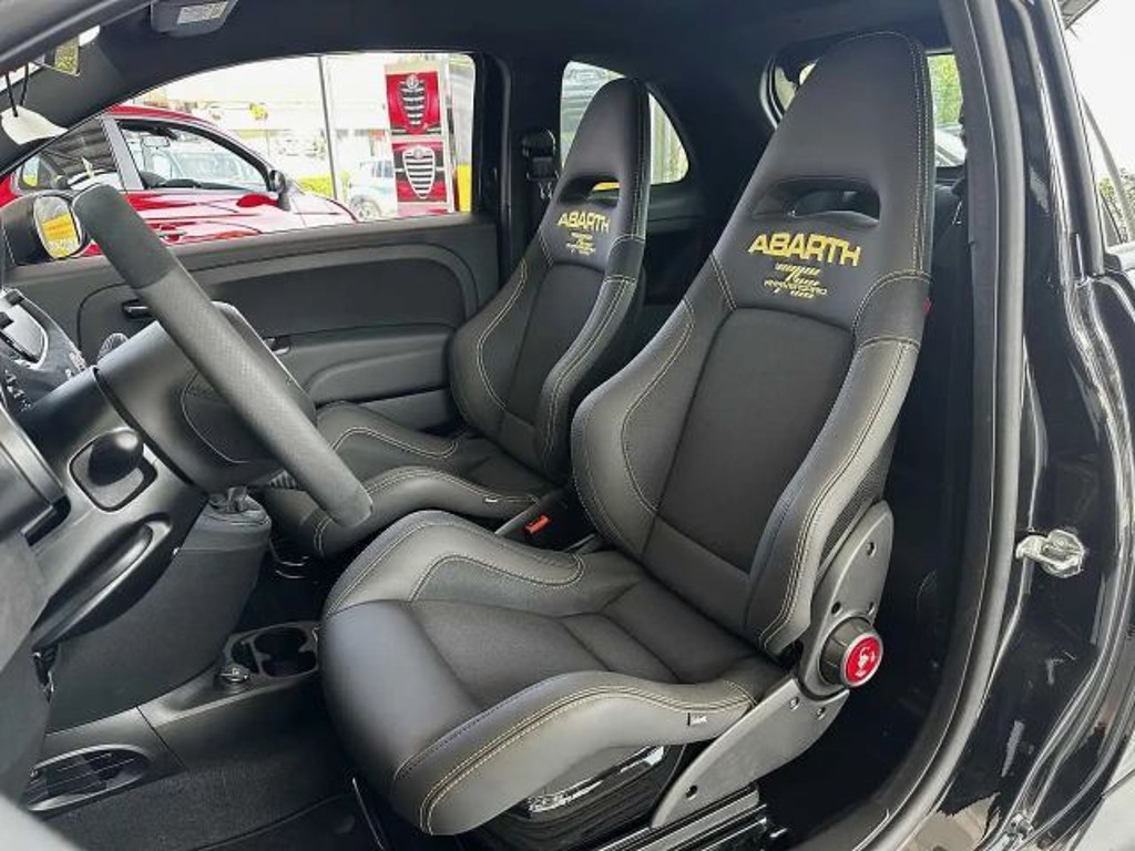 Abarth 695