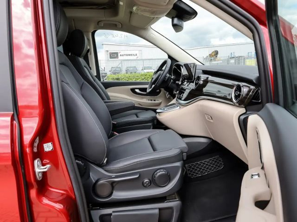 Mercedes-Benz Marco Polo