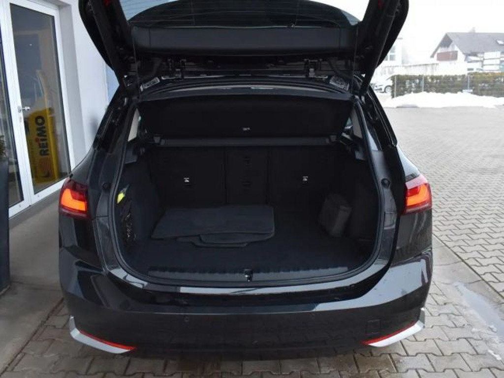 BMW 2 Serie 218 Aut. Navi Leder Sitzhzg LM 17