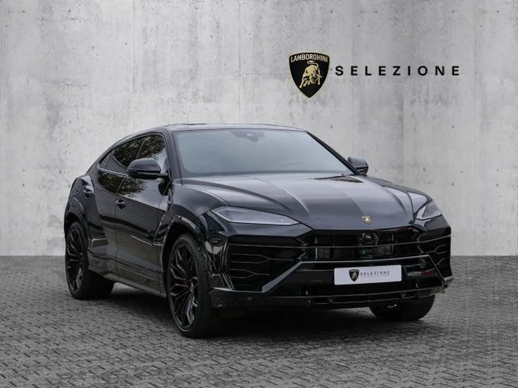 Lamborghini Urus SE Nero Helene, Style Pack High Gloss Black