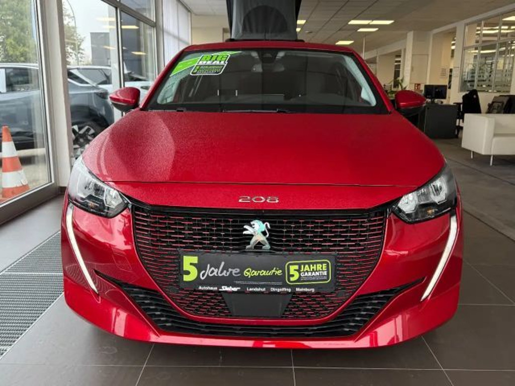 Peugeot e-208