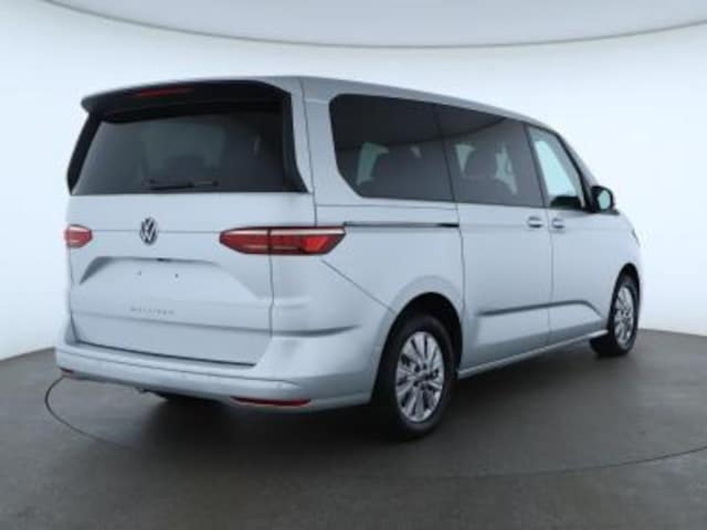 Volkswagen Multivan DSG Life 2.0 TDI T7