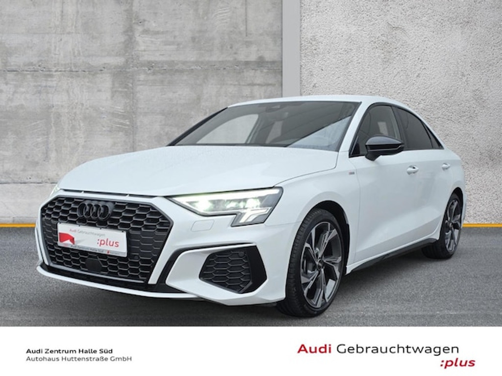 Audi A3 Sedan S-Line S-Tronic 30 TFSI