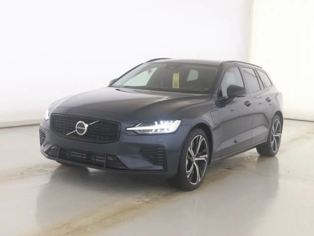 Volvo V60 AWD T8 Hybrid Recharge Dark Ultra