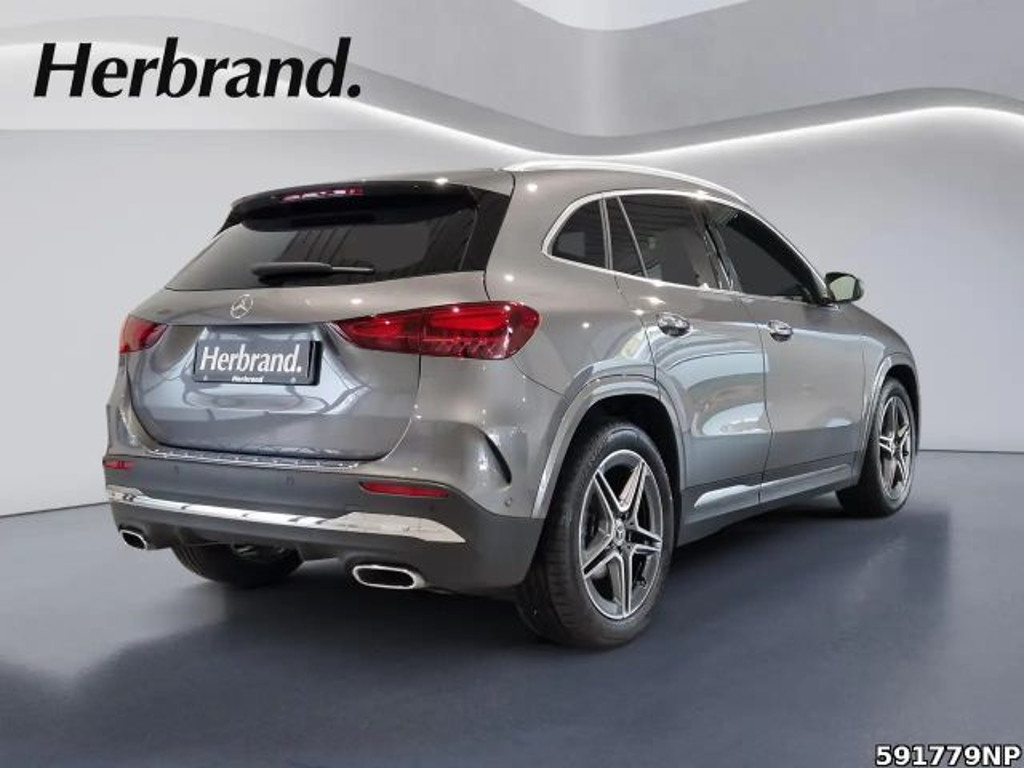 Mercedes-Benz GLA-Klasse