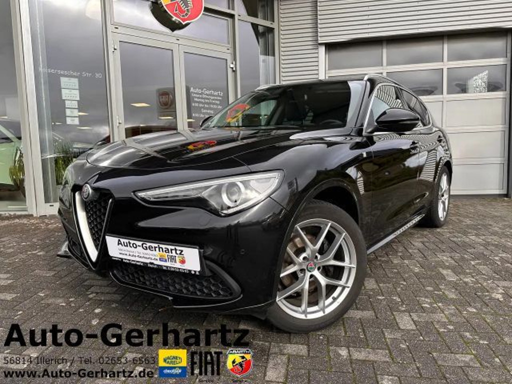Alfa Romeo Stelvio Lusso TI Q4