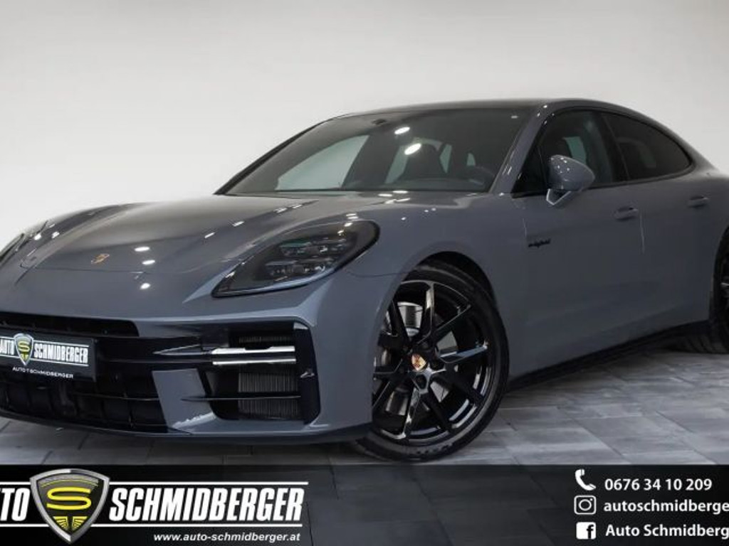Porsche Panamera E-Hybrid 4