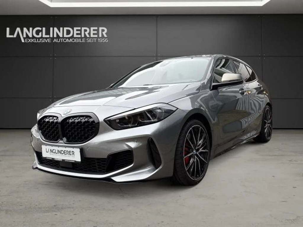 BMW 1 Serie 135 xDrive Sedan