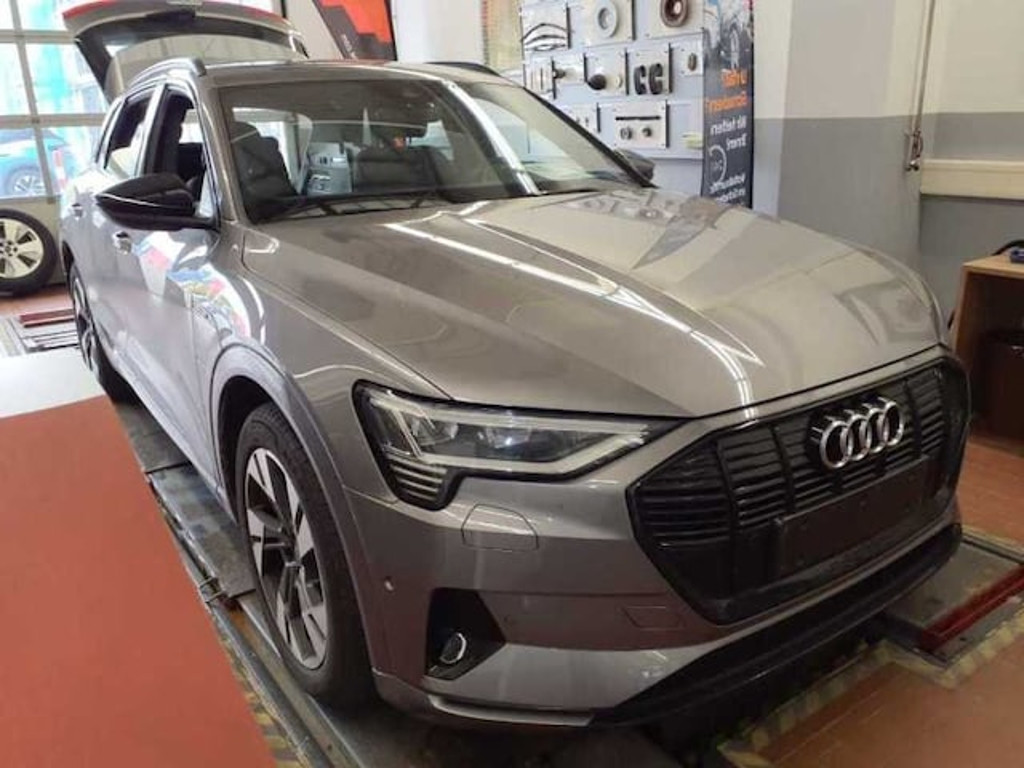 Audi e-tron Quattro 55