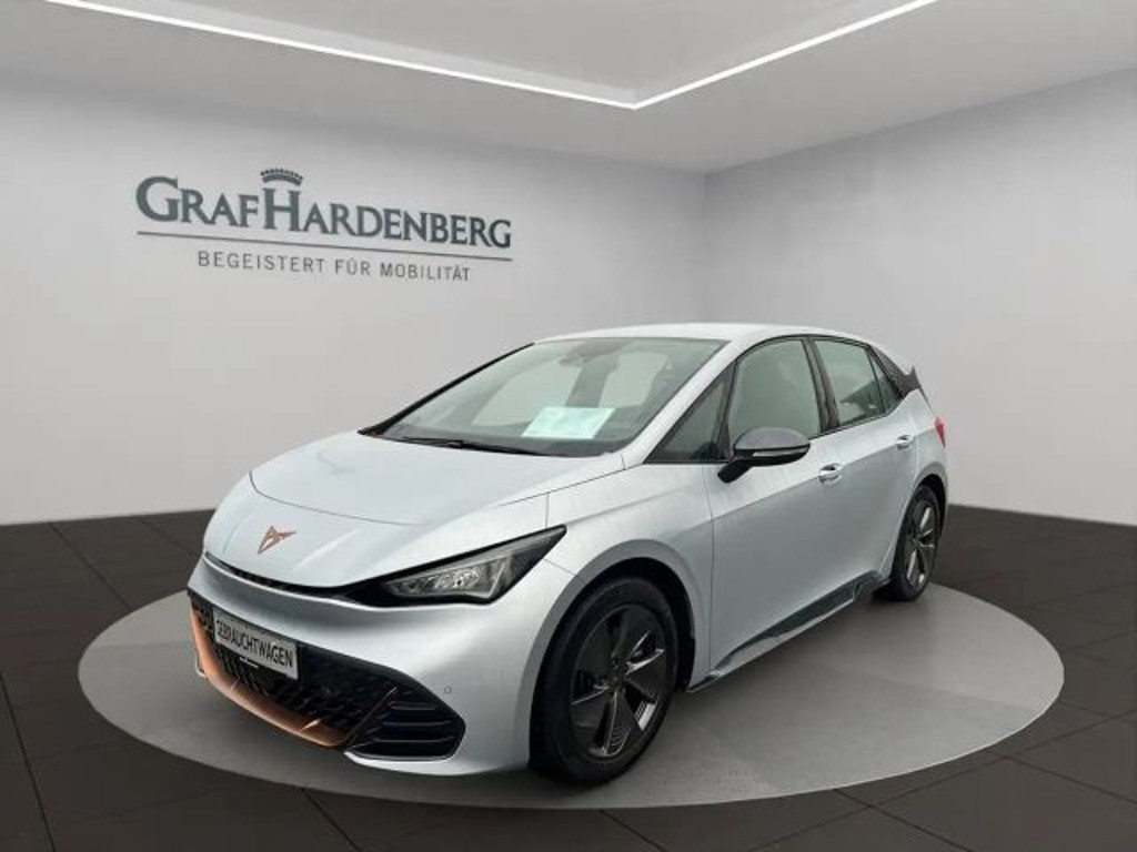 Cupra Born Schalensitze - HuD - Wärmepumpe - Tech M