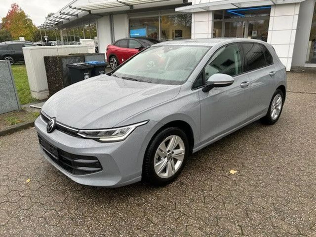 Volkswagen Golf 1.5 TSI Golf VIII